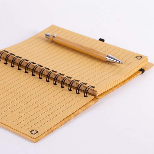 Caderno Com Caneta Em Bambu Personalizado MACAD390