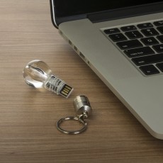 Pen Drive Lâmpada 4/8GB Personalizado MG041